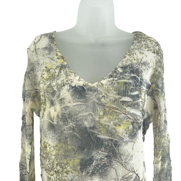 Komarov Crinkle Floral Print Top Size L v-Neck Long Sleeve Green Yellow Layered - Picture 2 of 12